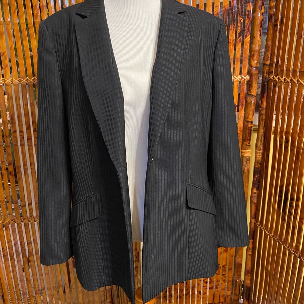 Black Single-Button Blazer Jacket. 18 - image 2